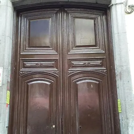 Ferienwohnung Sleeping Gran Via Madrid Exterior foto
